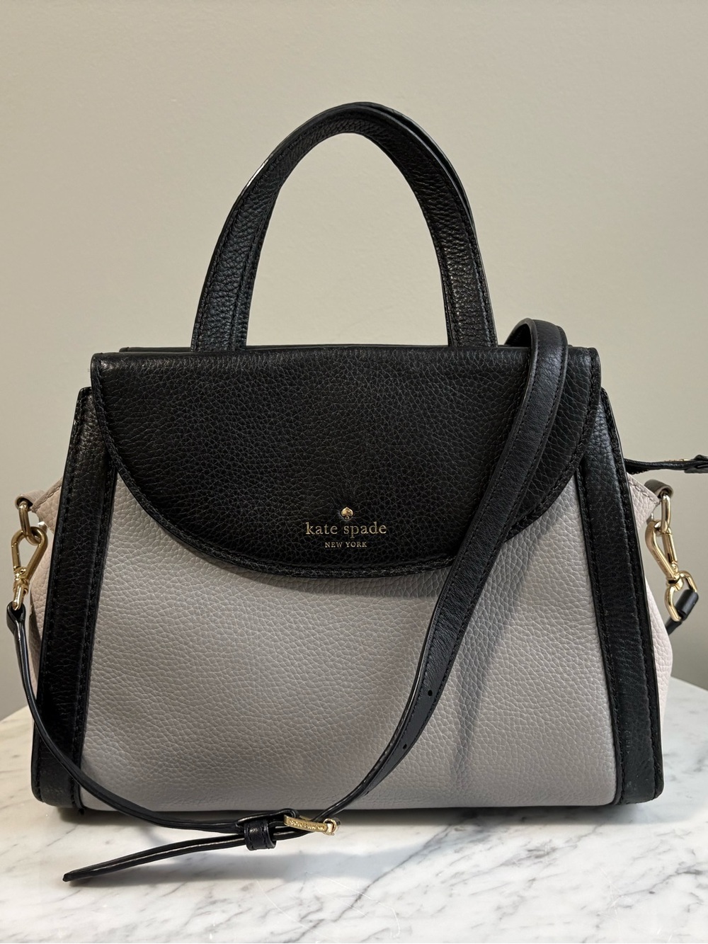 Kate Spade New York Pebbled Leather Colorblock Satchel Crossbody Gray Black
